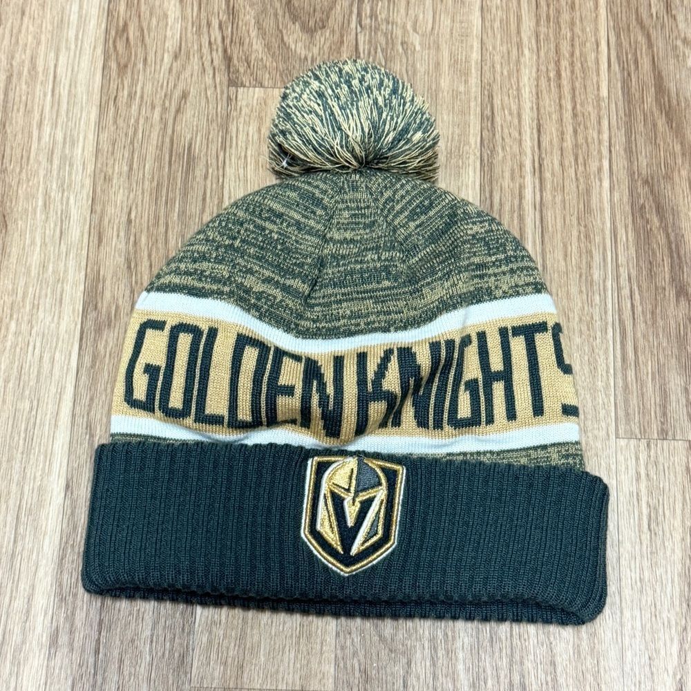 Vegas Golden Knights NHL Fanatics Authentic Pro Pom Beanie‎ Hat Fleece